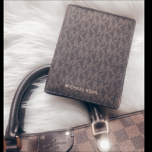 Michael Kors Handbags - [michael kors] wallet/passport holder